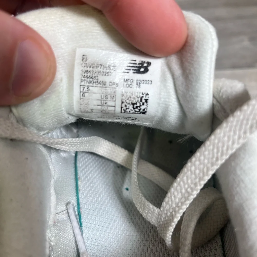 New Balance pre owned
